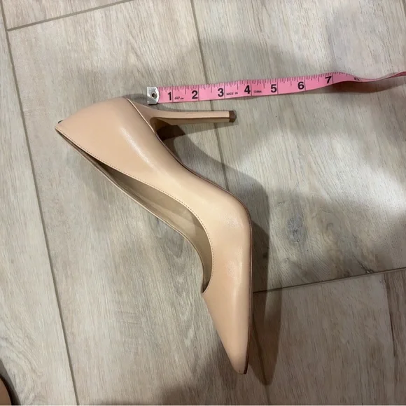 Sam Edelman Danna Classic Tan Heels - Picture 8 of 8